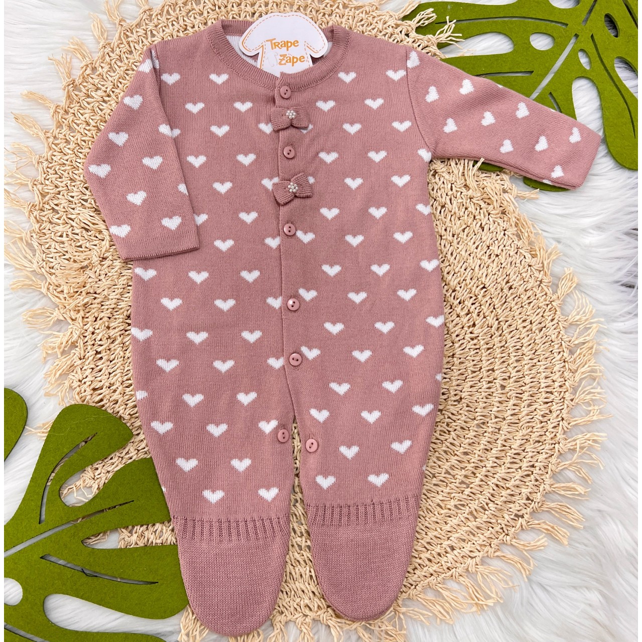 Macacão de Linha- Lorena Rosê com coração branco